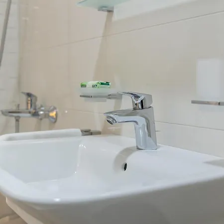 Apartament Lumi *
